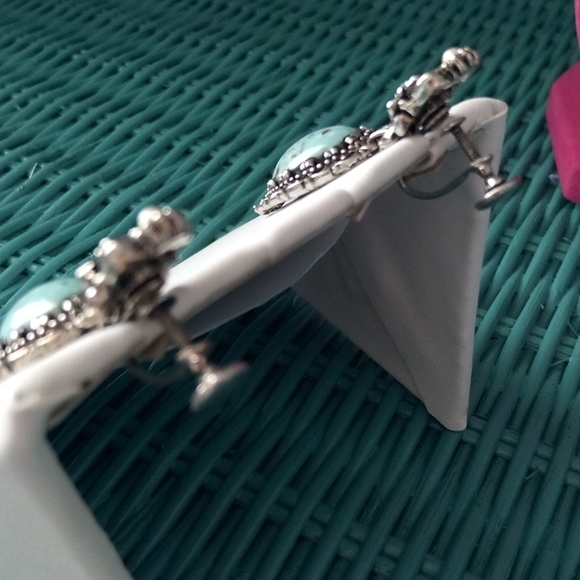 Vintage 1940s Turquoise Earrings - Picture 2 of 4